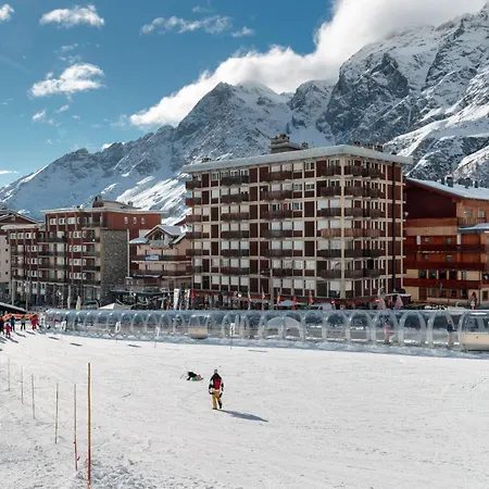 Апартаменти Hellochalet - Horn Peak House - Matterhorn View Balcony *